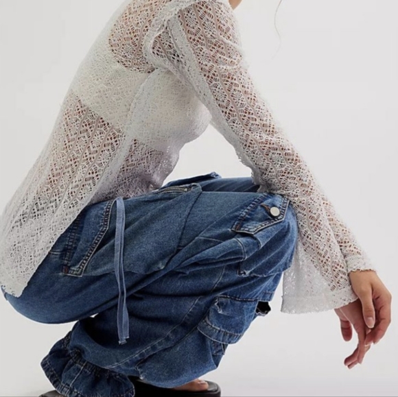 FREE PEOPLE NWT On The Road Twisted Tee / Ivory - Large - Picture 4 of 4